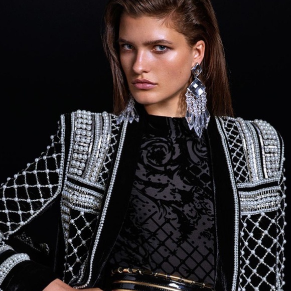 H&M Balmain Chandelier Earrings - Picture 4 of 4